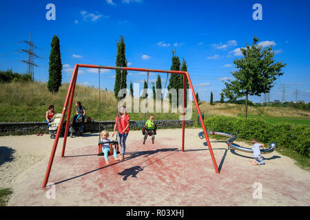 Essen, Ruhrgebiet, Deutschland, Krupp-Park, Kinderspielplatz, Stadtentwicklung Projekt Krupp-Guertel Stockfoto