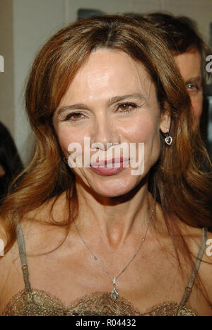 Lena Olin bei der Ankunft im CASANOVA Premiere bei der Schließung der AFI Woche Fest am Arclight Theater in Los Angeles. November 13, 2005. OlinLena 077 Red Carpet Event, Vertikal, USA, Filmindustrie, Prominente, Fotografie, Bestof, Kunst, Kultur und Unterhaltung, Topix Prominente Fashion/Vertikal, Besten, Event in Hollywood Leben - Kalifornien, Roter Teppich und backstage, USA, Film, Stars, Film Stars, TV Stars, Musik, Promis, Fotografie, Bestof, Kunst, Kultur und Unterhaltung, Topix, headshot, vertikal, eine Person aus dem Jahr 2005, Anfrage tsuni @ Gamma-USA. c Stockfoto