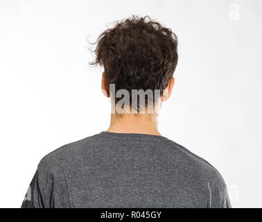 Mann mit grauen T-Shirt Rückseite Porträt Stockfoto