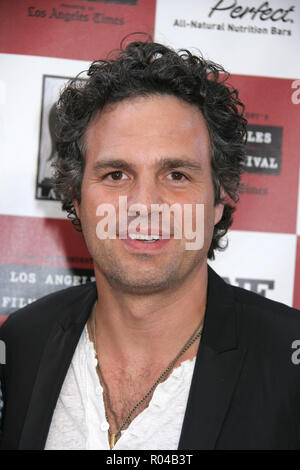 Mark Ruffalo 17.06.10 "Die Kinder sind alle Recht "Premiere @ Regal Cinemas, Downtown LA Foto von Ima Kuroda/HNW/PictureLux (17. Juni 2010) Datei Referenz # 33689 418 HNWPLX Stockfoto