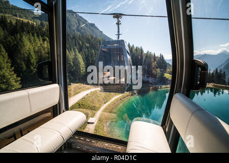 Mit der Seilbahn auf den Jenner Berg, Nationalpark Berchtesgaden, Deutschland, Europa Stockfoto