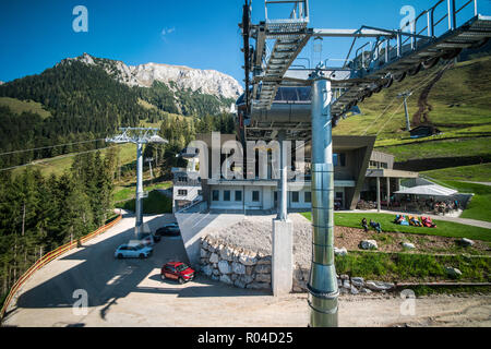 Mit der Seilbahn auf den Jenner Berg, Nationalpark Berchtesgaden, Deutschland, Europa Stockfoto