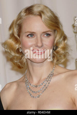 Naomi Watts in der Presse Zimmer auf dem 79. Academy Awards (OSCARS) im Kodak Theater in Los Angeles. headshot Lächeln WattsNaomi 333 Red Carpet Event, Vertikal, USA, Filmindustrie, Prominente, Fotografie, Bestof, Kunst, Kultur und Unterhaltung, Topix Prominente Fashion/Vertikal, Besten, Event in Hollywood Leben - Kalifornien, Roter Teppich und backstage, USA, Film, Stars, Film Stars, TV Stars, Musik, Promis, Fotografie, Bestof, Kunst, Kultur und Unterhaltung, Topix, headshot, vertikal, eine Person aus dem Jahr 2007, Anfrage tsuni@Gamma-USA.com Stockfoto