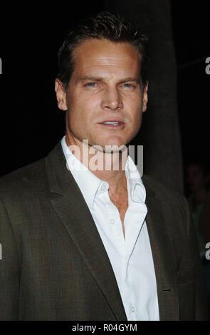 Brian Van Holt bei der Launch Party ankommen für die Ghost Whisperer und Schwelle auf dem Hollywood Forever Cemetery in Los Angeles. September 9, 2005. VanHoltBrian 035 Red Carpet Event, Vertikal, USA, Filmindustrie, Prominente, Fotografie, Bestof, Kunst, Kultur und Unterhaltung, Topix Prominente Fashion/Vertikal, Besten, Event in Hollywood Leben - Kalifornien, Roter Teppich und backstage, USA, Film, Stars, Film Stars, TV Stars, Musik, Promis, Fotografie, Bestof, Kunst, Kultur und Unterhaltung, Topix, headshot, vertikal, eine Person aus dem Jahr 2005, in Stockfoto