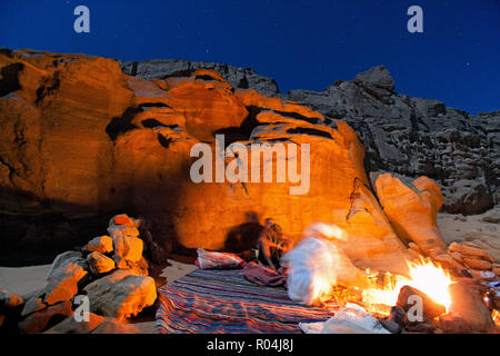 Nacht in der Wüste. Nuweiba. Ägypten Stockfoto