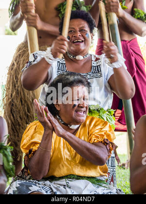 Eine Kava-zeremonie von den Leuten von sabeto Dorf, Viti Levu, der Republik Fidschi, südpazifischen Inseln, Pazifik Stockfoto