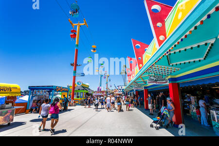 Santa Cruz Boardwalk, Santa Cruz, Kalifornien, Vereinigte Staaten von Amerika, Nordamerika Stockfoto