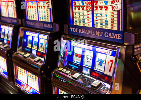 Spielautomaten in Hotel and Casino, Las Vegas, Nevada, Vereinigte Staaten von Amerika, Nordamerika Stockfoto