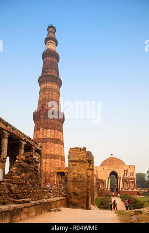 Qutub Minar, UNESCO-Weltkulturerbe, Delhi, Indien, Asien Stockfoto