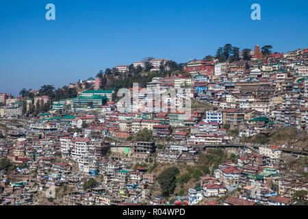 Blick auf Stadtzentrum, Shimla (Simla), Himachal Pradesh, Indien, Asien Stockfoto