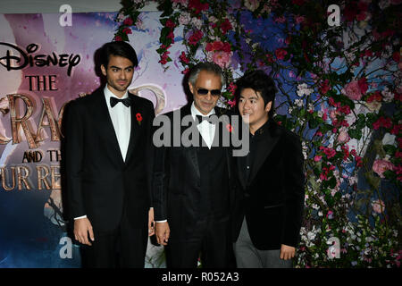 Andrea Bocelli und Lang Lang nehmen an der Nussknacker und die vier Bereiche - UK Premiere auf der Vue Westfield, Westfield Shopping Centre, Ariel Weg am 1. November 2018, London, UK. Stockfoto