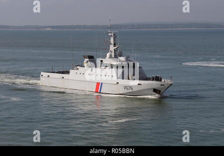 Die Cherbourg basierte Französisches Marineschiff FS Flamant in Portsmouth, Großbritannien am 18. Mai 2018 eintreffen. Stockfoto