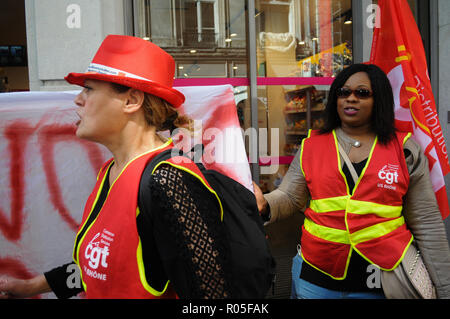 In den Streik Tati's Mitarbeiter protestieren gegen in Lyon, Frankreich Stockfoto