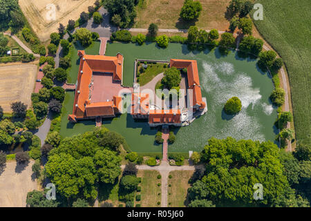 Luft, Wasser schloss Haus Borg, Altendorf, Mansion, Landesgolddorf Rinkerode, Drensteinfurt, Münsterland, Nordrhein-Westfalen, Deutschland, Europa, DEU, Vögel-Augen-blick, Stockfoto