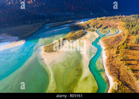 Isar, an der Zufluss in die sylvenstein See, Sylvenstein Stausee, drone Bild, Lenggries, Isarwinkel, Oberbayern, Bayern Stockfoto