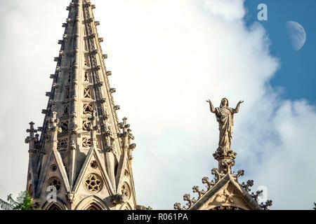 Kathedrale von Palma de Mallorca La Sue, eine Skulptur der Heiligen Maria mit Mond, Spanien Stockfoto