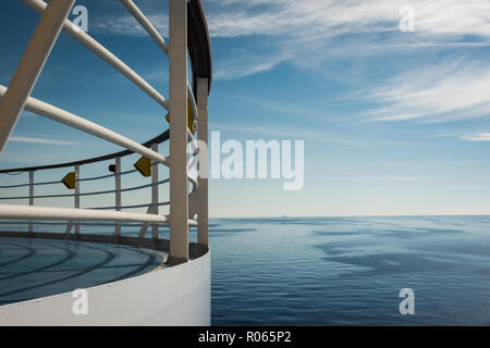 Luxuriösen Kreuzfahrt, Entspannen, Richtung Karibik Stockfoto