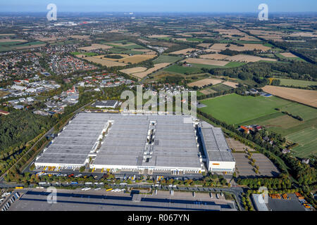 Luftaufnahme, Logistik Firma Gießerstraße, DHL, Lagerhallen, Alte Heide, Königsborn, Unna, Ruhrgebiet, Nordrhein-Westfalen, Deutschland, Logistik comp Stockfoto