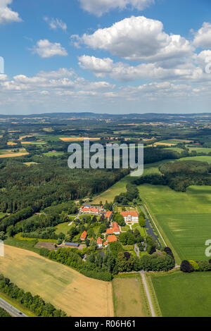 Luftbild, Übersicht Schlossanlage Schloss Harkotten Harkotten, Wappensaal, Schloss Harkotten Schloss Harkotten von Ketteler, Grundbesitz GmbH & Co.K Stockfoto