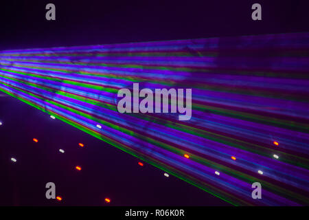 Laser mit Bokeh im Hintergrund von der Disco in Australien Stockfoto