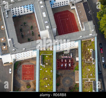 Grill BBQ im Gefängnis Essen, Gefängnis Essen, Grillen hinter Gittern, Rüttenscheid, Essen, Ruhrgebiet, Nordrhein-Westfalen, Deutschland, DEU, Europa, AE Stockfoto