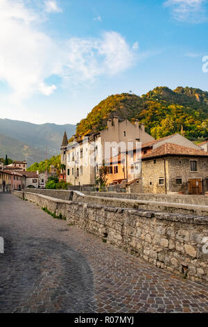 Rustikale italienische Stadt Serravalle, Vittorio Veneto Stockfoto