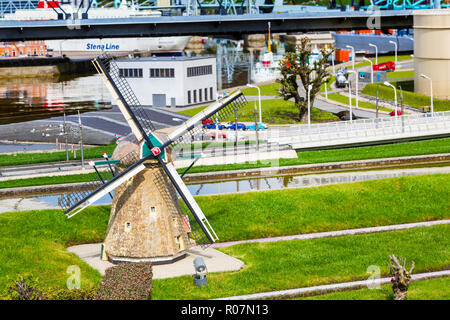Den Haag, Niederlande - 8 April 2016: Miniaturpark Madurodam, Holland und touristische Attraktion in Den Haag, Niederlande Stockfoto