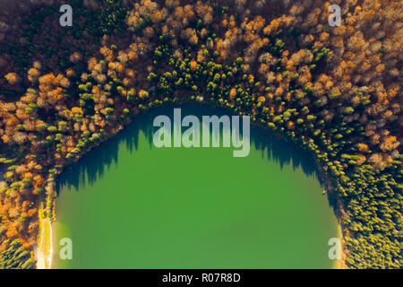 Luftaufnahme von St. Anna See in Tusnad Rumänien Stockfoto