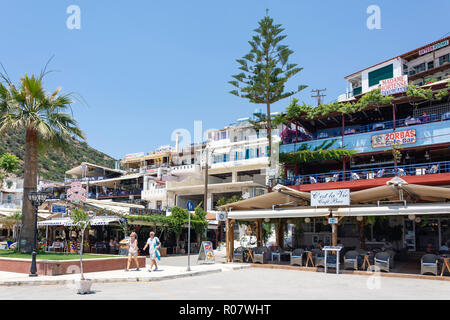 Tavernen am Hafen Promenade, Agia Galini, Rethimnon, Kreta (Kriti), Griechenland Stockfoto