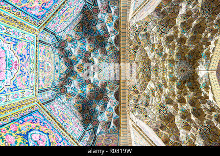 SHIRAZ, IRAN - September 08, 2016: Nasir ol-molk Moschee Stockfoto