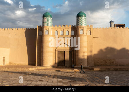 Ichan Kala bei Sonnenaufgang, Chiwa, Usbekistan - eine Der uesco Weltkulturerbe Stockfoto