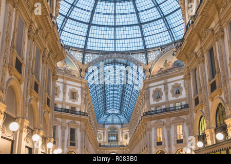 Mailand, Italien - 2 November, 2017: architektonische Details der Galleria Vittorio Emanuele II an einem Wintertag Stockfoto