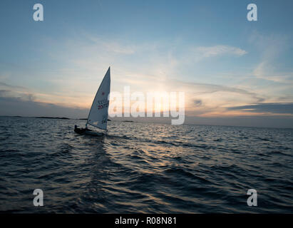 Segeln, Wind, Segel, wingsails, Drachen, Handwerk, Wasser, Schiff, Segelboot, Windsurfer, Kitesurfer, Navigation, Meer, Stockfoto