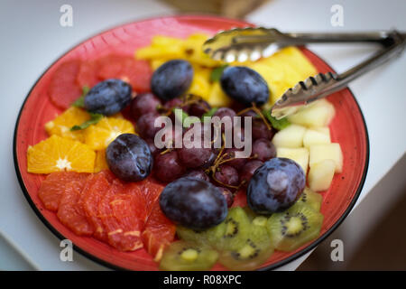 Früchte Snacks auf einer Platte Stockfoto