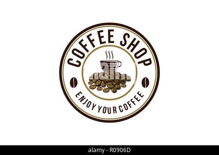 Ein Stapel der Kaffeebohne und Schale, vintage Emblem Logo Designs Inspiration isoliert auf weißem Hintergrund Stock Vektor