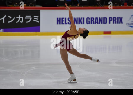 Helsinki, Finnland. 2. Nov 2018. Während in den Damen Kurzprogramm der ISU-GP von Eiskunstlauf Helsinki 2018 an der Helsinki Ice Hall (Helsingin Jaahalli) am Freitag, 02. November 2018. HELSINKI. (Nur redaktionelle Nutzung, eine Lizenz für die gewerbliche Nutzung erforderlich. Keine Verwendung in Wetten, Spiele oder einer einzelnen Verein/Liga/player Publikationen.) Credit: Taka Wu/Alamy leben Nachrichten Stockfoto