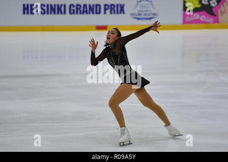 Helsinki, Finnland. 2. Nov 2018. Rika Hongo (JPN) während in den Damen Kurzprogramm der ISU-GP von Eiskunstlauf Helsinki 2018 an der Helsinki Ice Hall (Helsingin Jaahalli) am Freitag, 02. November 2018. HELSINKI. (Nur redaktionelle Nutzung, eine Lizenz für die gewerbliche Nutzung erforderlich. Keine Verwendung in Wetten, Spiele oder einer einzelnen Verein/Liga/player Publikationen.) Credit: Taka Wu/Alamy leben Nachrichten Stockfoto