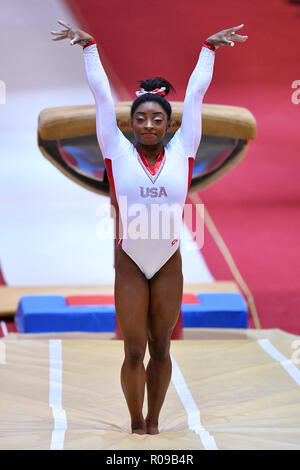 Doha, Katar. 2 Nov, 2018. Simone Biles (USA), 2. November 2018 - Turnen: Die 2018 Gymnastics World Championships, Women's Vault Finale bei Aspire Dome in Doha, Katar. Credit: MATSUO. K/LBA SPORT/Alamy leben Nachrichten Stockfoto