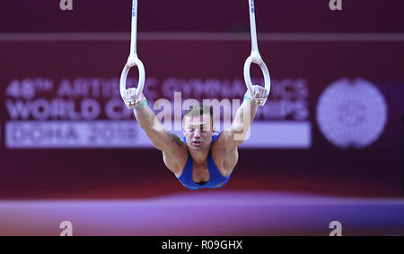 Doha, Katar. 02 Nov, 2018. Marco Lodadio (ITA) an der Ringe, Ringe. GES/Turnen/Gymnastik Weltmeisterschaften in Doha, Geraetfinale, 02.11.2018 - GES/Turnen/Gymnastik Weltmeisterschaften, Doha/Katar: 02.11.2018 - | Verwendung weltweit Stockfoto