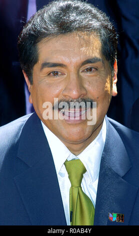 Pepe Barreto (aus Peru und Los Angeles) erhielt die 2254Th Stern auf dem Hollywood Walk of Fame in Los Angeles. Mai 3, 2004. BarettoPepe star 001 Red Carpet Event, Vertikal, USA, Filmindustrie, Prominente, Fotografie, Bestof, Kunst, Kultur und Unterhaltung, Topix Prominente Fashion/Vertikal, Besten, Event in Hollywood Leben - Kalifornien, Roter Teppich und backstage, USA, Film, Stars, Film Stars, TV Stars, Musik, Promis, Fotografie, Bestof, Kunst, Kultur und Unterhaltung, Topix, headshot, vertikal, eine Person aus dem Jahr 2004, Anfrage tsuni @ Gamma-US Stockfoto