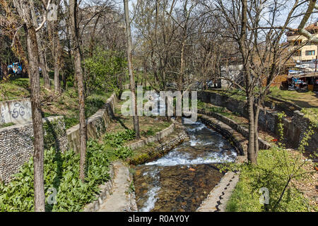 PETRICH, Bulgarien - April 6, 2018: Crazy Mary River auf der Durchreise von Petrich, Blagoevgrad, Bulgarien Stockfoto