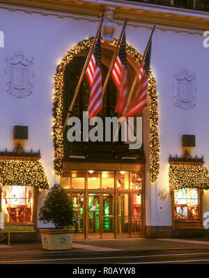 1998 historische WEIHNACHTEN LORD UND TAYLOR Department Store in der Fifth Avenue in Manhattan NEW YORK CITY USA Stockfoto