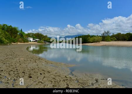 Fisherman's Landung bei Balgal Beach, QLD, Australien Stockfoto