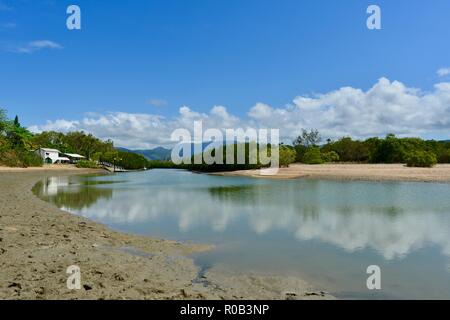 Fisherman's Landung bei Balgal Beach, QLD, Australien Stockfoto