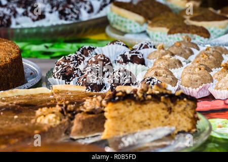Typische Desserts von "Curral das Freiras", Insel Madeira, mit Kastanien. Stockfoto