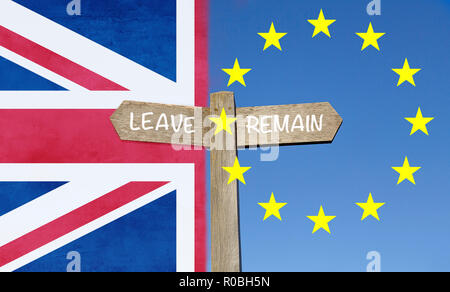 Verlassen oder Bleiben in der Europäischen Union - Brexit Wegweiser Konzept mit Nationalflaggen Bild Montage. Stockfoto