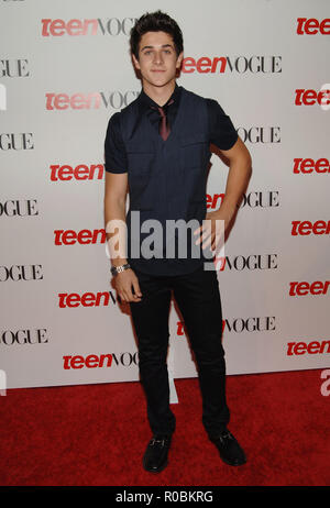 David Henrie - 6. Jährliche Teen Vogue Young Hollywood Party im LACMA Museum in Los Angeles. in voller Länge Augenkontakt HenrieDavid 98 Red Carpet Event, Vertikal, USA, Filmindustrie, Prominente, Fotografie, Bestof, Kunst, Kultur und Unterhaltung, Topix Prominente Fashion/Vertikal, Besten, Event in Hollywood Leben - Kalifornien, Roter Teppich und backstage, USA, Film, Stars, Film Stars, TV Stars, Musik, Promis, Fotografie, Bestof, Kunst, Kultur und Unterhaltung, Topix, vertikal, eine Person aus dem Jahr 2008, Anfrage tsuni@Gamma-USA.com Mode - Ful Stockfoto