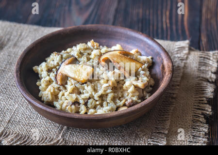 Risotto mit Steinpilzen Stockfoto