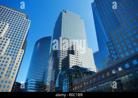 NEW YORK - 22. MÄRZ 2015: Brookfield, immer noch als das World Financial Center, im Battery Park City Nachbarschaft von Manhatt entfernt Stockfoto