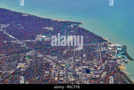 Luftaufnahme des Campus der Northwestern University in Evanston, nördlich von Chicago und den Lake Michigan, Illinois Stockfoto